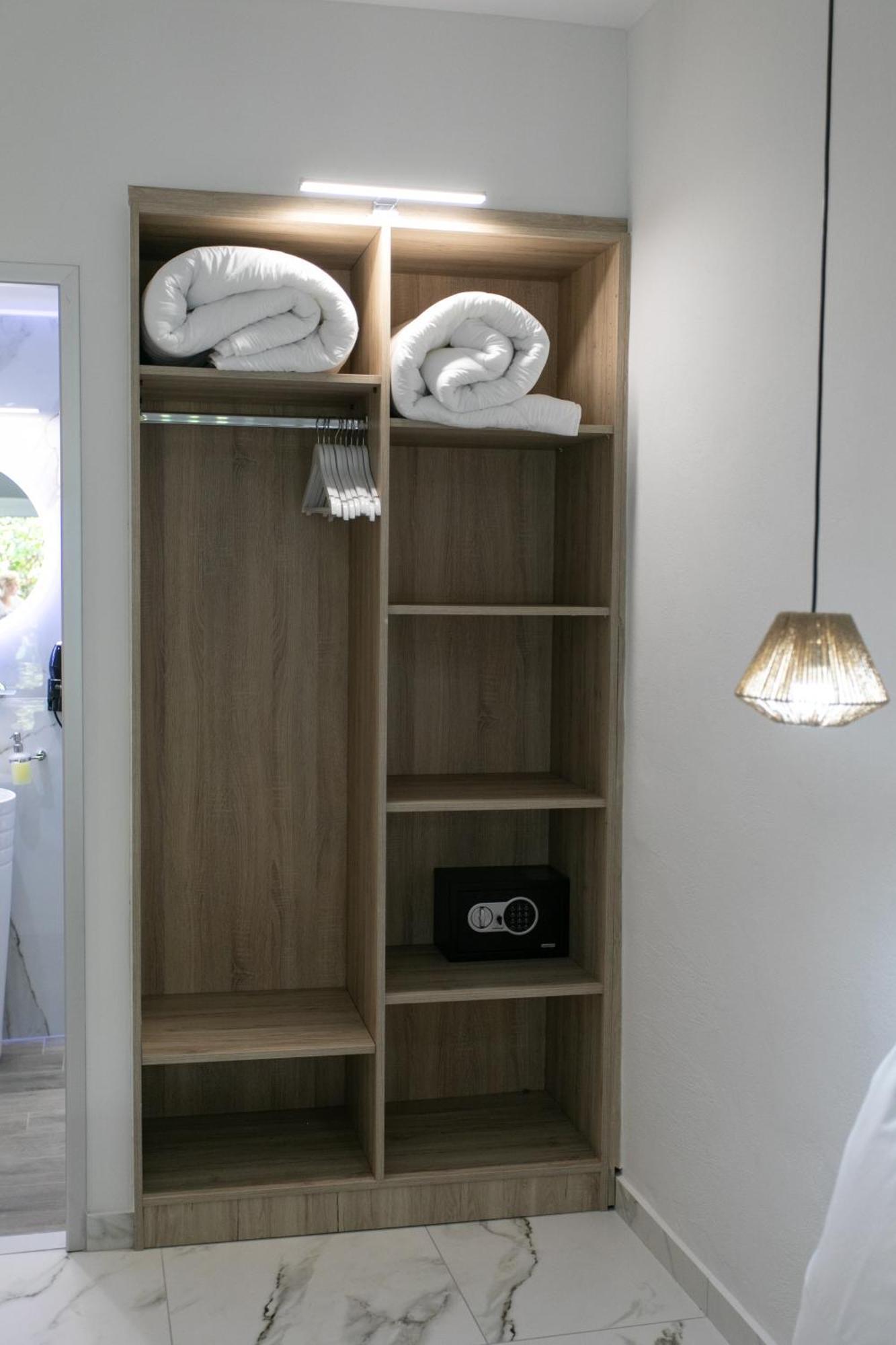 Ella Apartments 파르가 외부 사진
